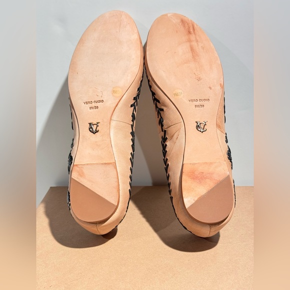 Vince Camuto Signature Amaretto Leather Embroidered Flat - Picture 4 of 5